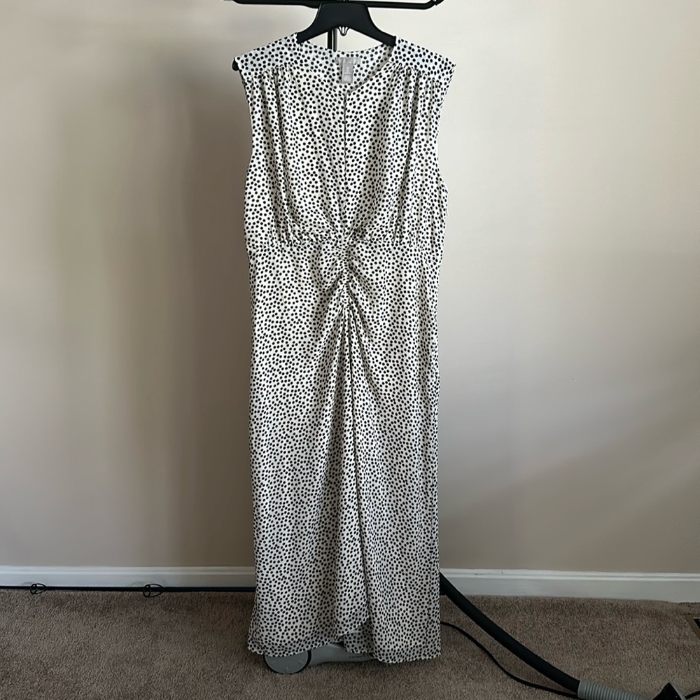 H&M beautiful polka dots fully lined dress, Size L